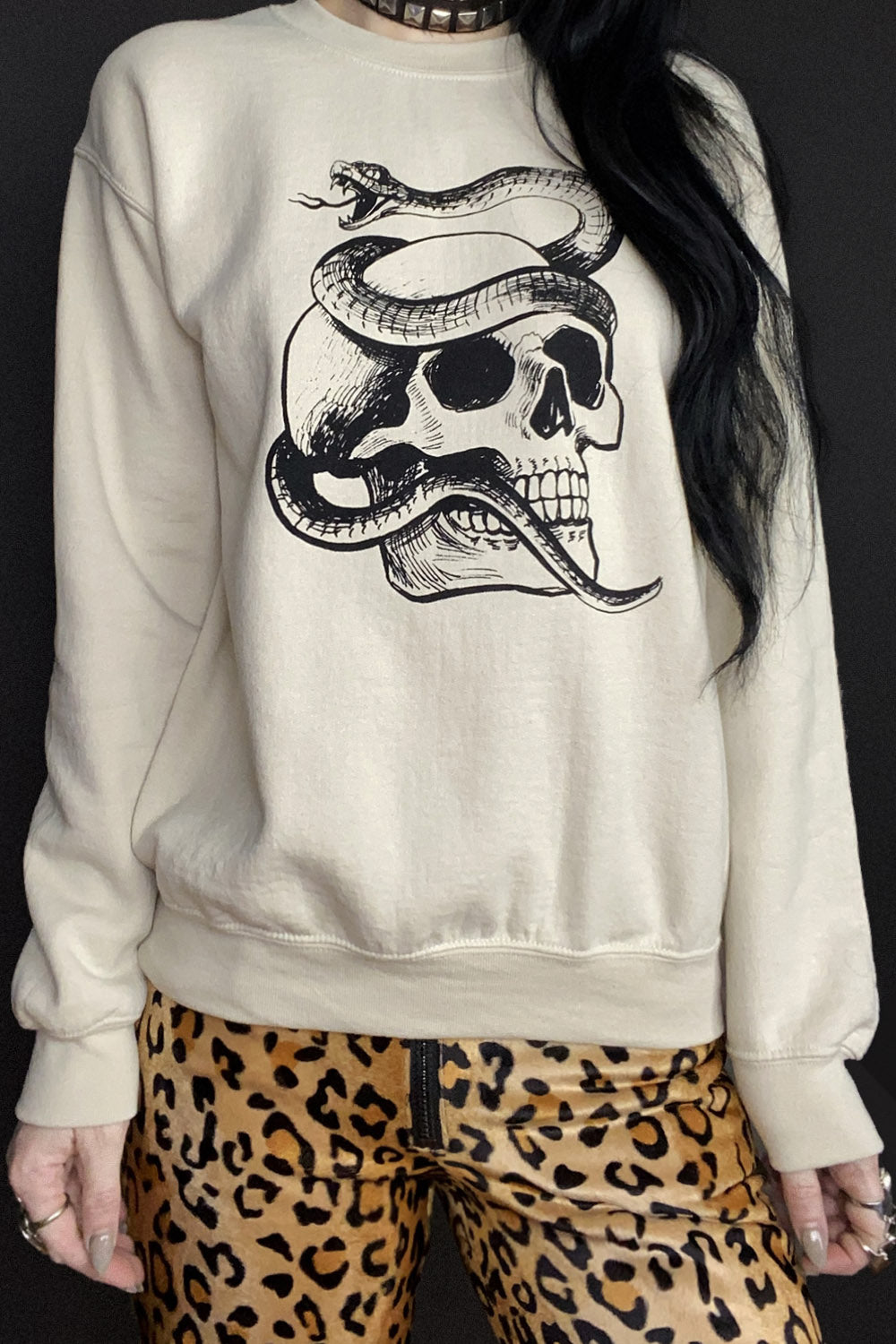 Serpent Skull Ecru 50/50 Sweatshirt | In Stock